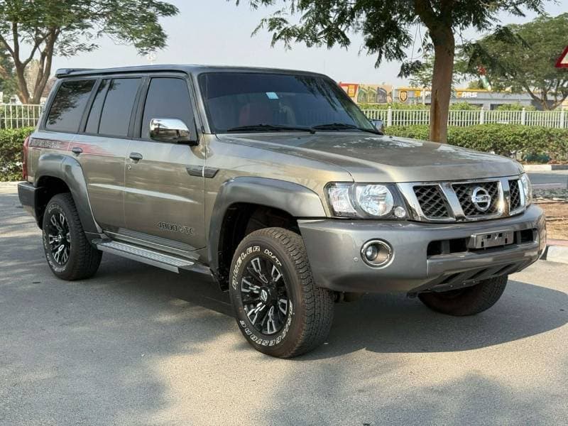 2024 Nissan Patrol SUPER SAFARI