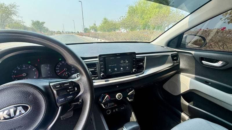 2021 Kia Rio LX thumbnail 6