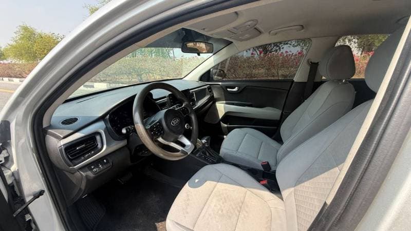 2021 Kia Rio LX thumbnail 5