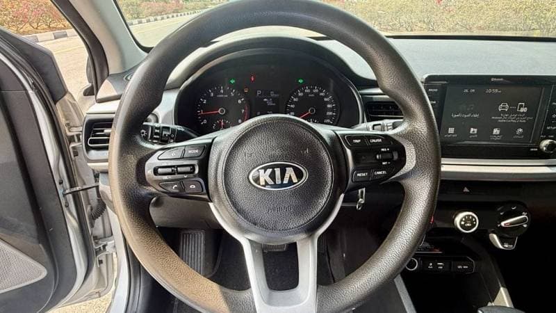 2021 Kia Rio LX thumbnail 7
