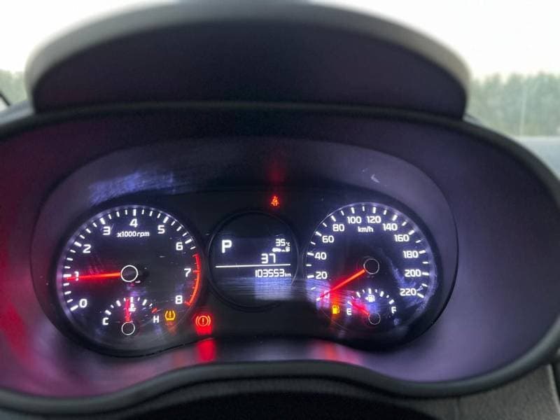 2023 Kia Picanto LX thumbnail 6