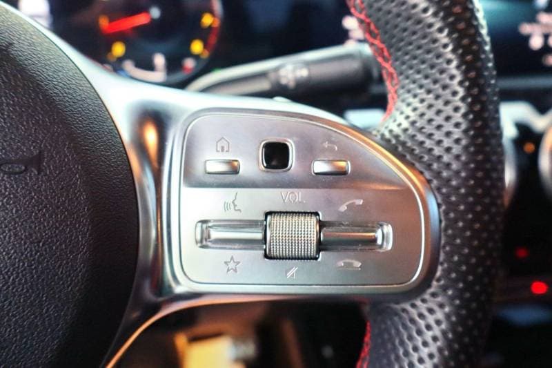 2023 Mercedes Benz CLA250 PREMIUM thumbnail 6