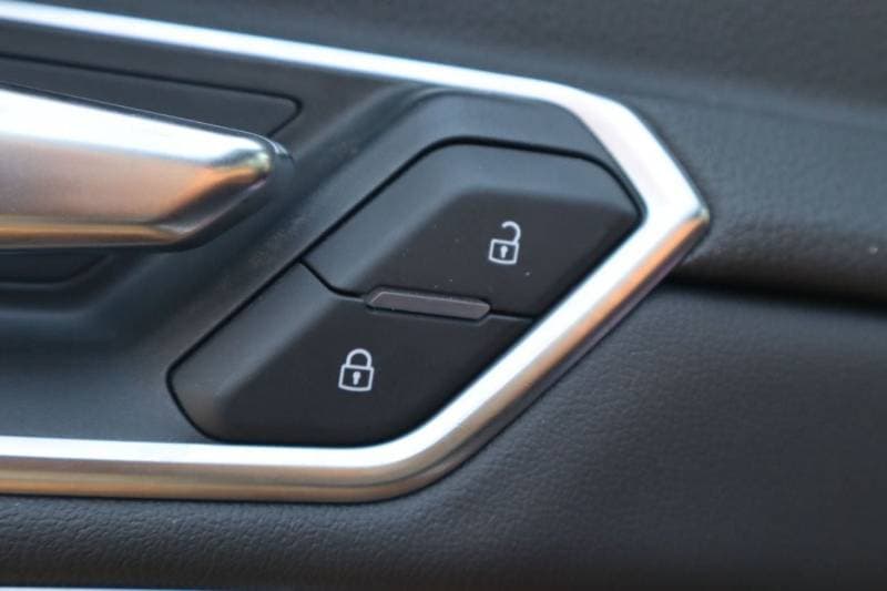 2024 Audi Q8 e tron 50 S LINE thumbnail 7