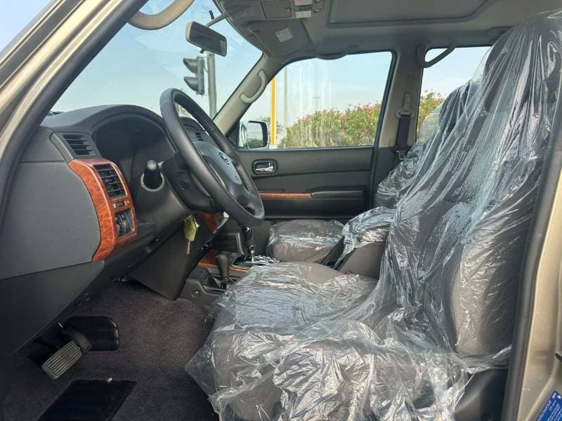 2023 Nissan Patrol SAFARI thumbnail 5