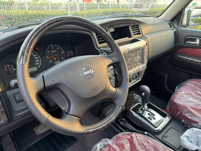2024 Nissan Patrol SUPER SAFARI thumbnail 7