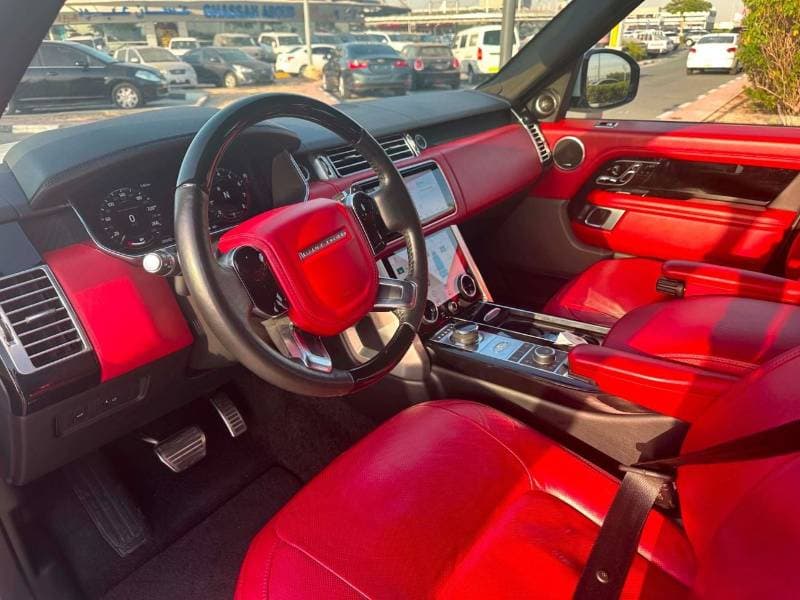 2018 Land Rover Range Rover VOGUE SE thumbnail 5