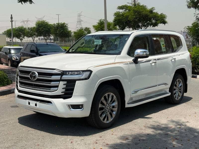2026 Toyota Land Cruiser VXR thumbnail 3