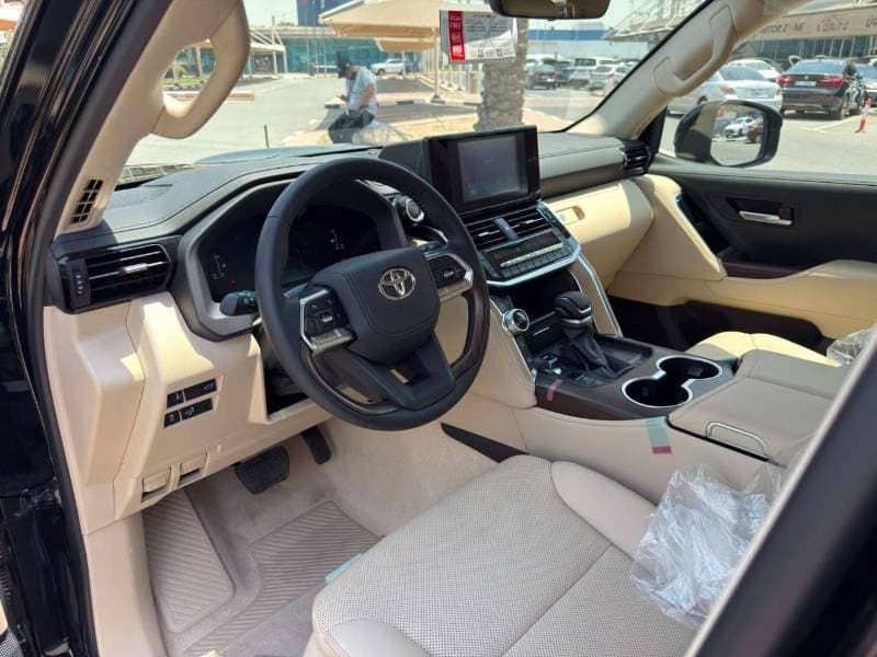 2026 Toyota Land Cruiser GXR thumbnail 4