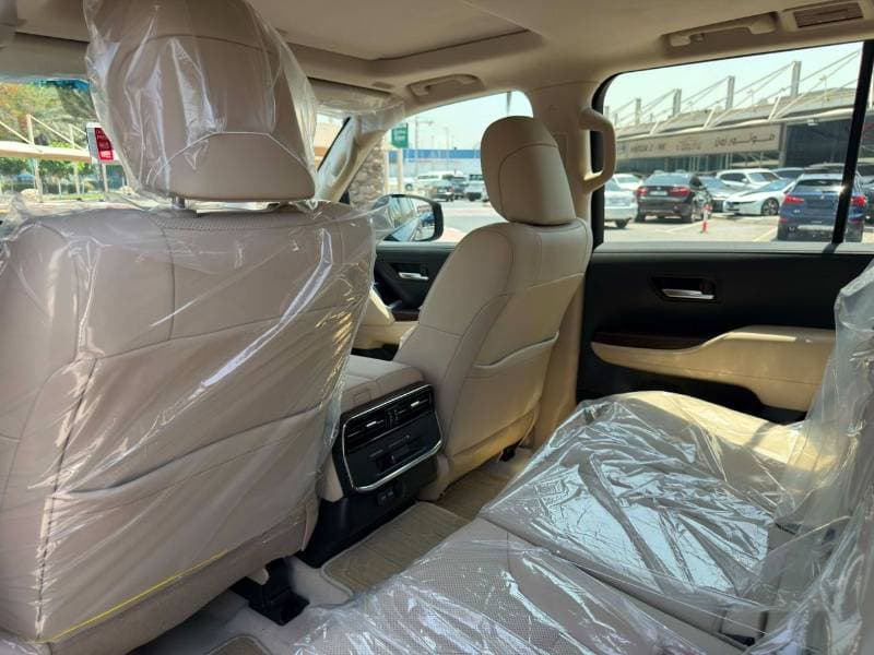 2026 Toyota Land Cruiser GXR thumbnail 8