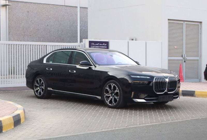 2025 BMW 735i MASTERCLASS PURE EXCELLENCE