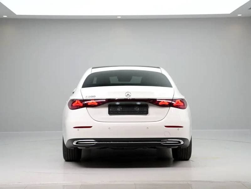 2024 Mercedes Benz E200 STANDARD thumbnail 6