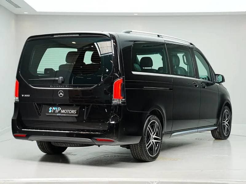 2026 Mercedes Benz V300 AVANTGARDE thumbnail 6