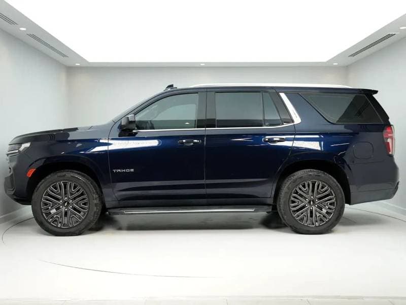 2021 Chevrolet Tahoe LT thumbnail 3