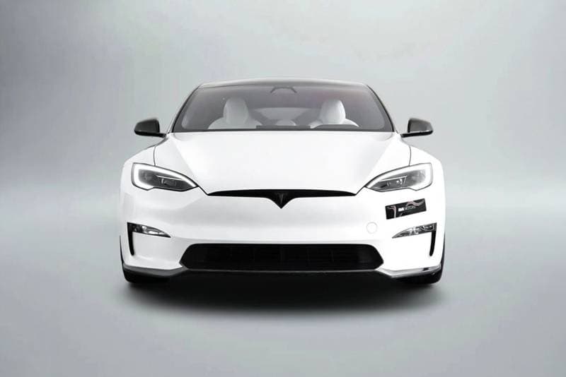 2023 Tesla Model S PLAID thumbnail 3