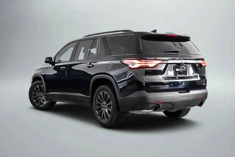 2023 Chevrolet Traverse 2LT RS thumbnail 2