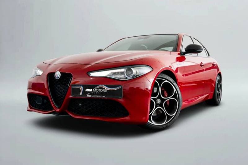 2023 Alfa Romeo Giulia VELOCE thumbnail 5