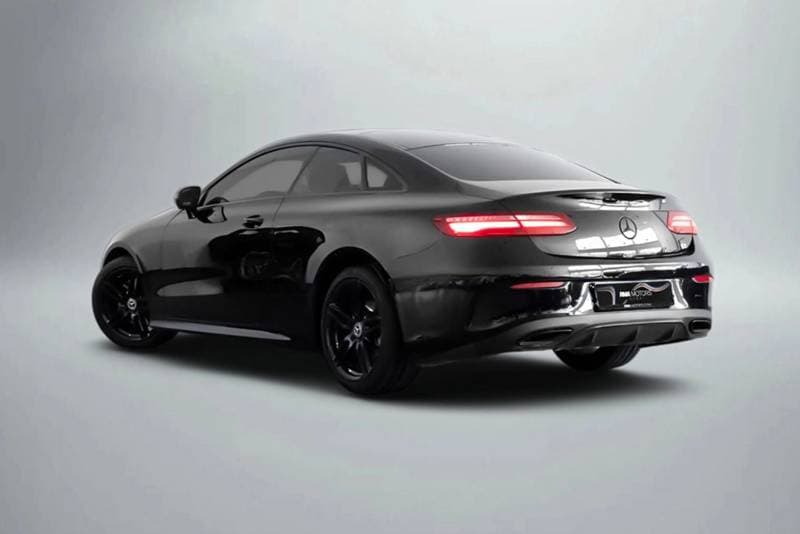 2020 Mercedes Benz E200 AMG thumbnail 2