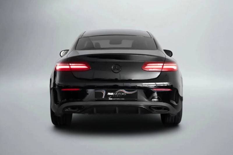2020 Mercedes Benz E200 AMG thumbnail 4