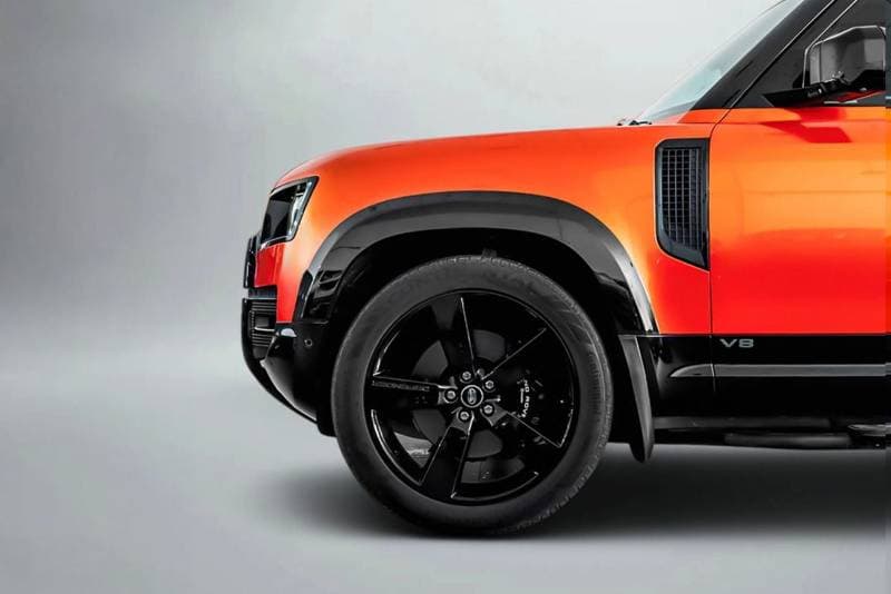 2023 Land Rover Defender 110 525 EDITION thumbnail 6