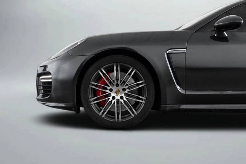 2016 Porsche Panamera STD thumbnail 5
