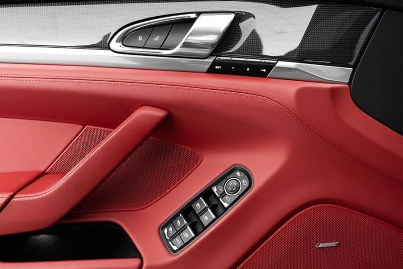 2016 Porsche Panamera STD thumbnail 8