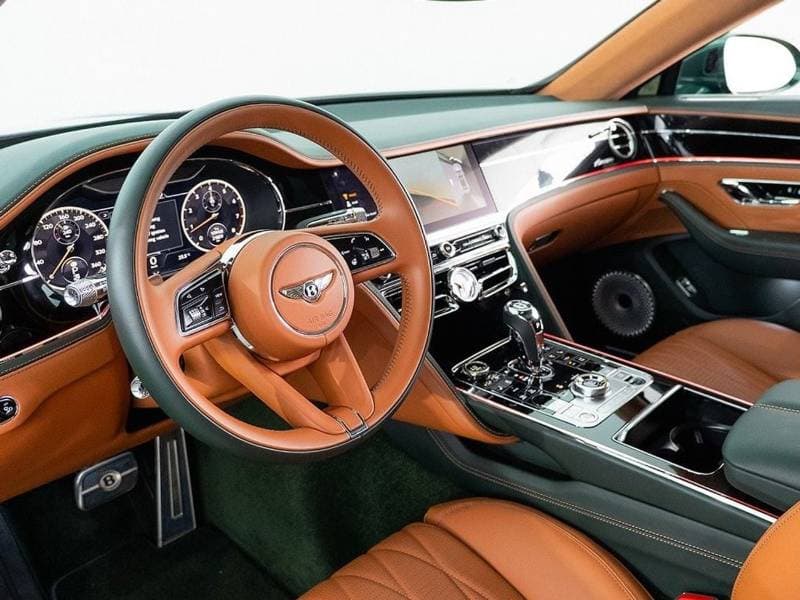 2023 Bentley Flying Spur thumbnail 7