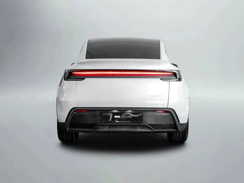 2025 Tesla Model Y LONG RANGE thumbnail 4