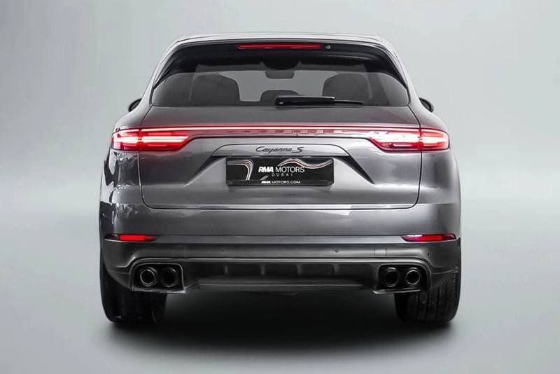 2021 Porsche Cayenne S thumbnail 4