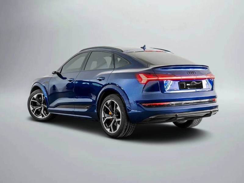 2023 Audi e tron S thumbnail 2