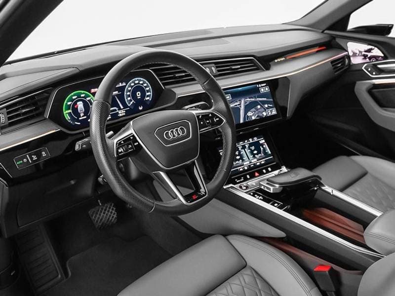 2023 Audi e tron S thumbnail 7