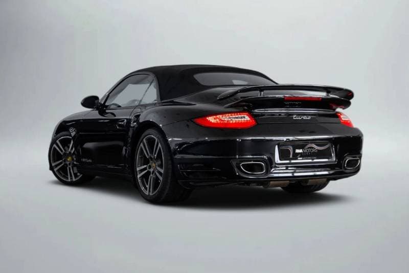 2010 Porsche 911 Turbo thumbnail 2