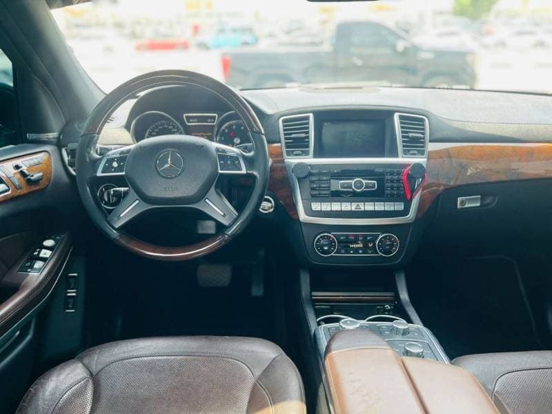 2015 Mercedes Benz GL500 AMG SPORT thumbnail 8