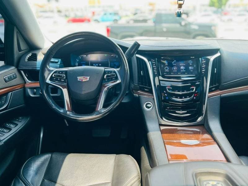 2018 Cadillac Escalade ESV PREMIUM LUXURY thumbnail 8