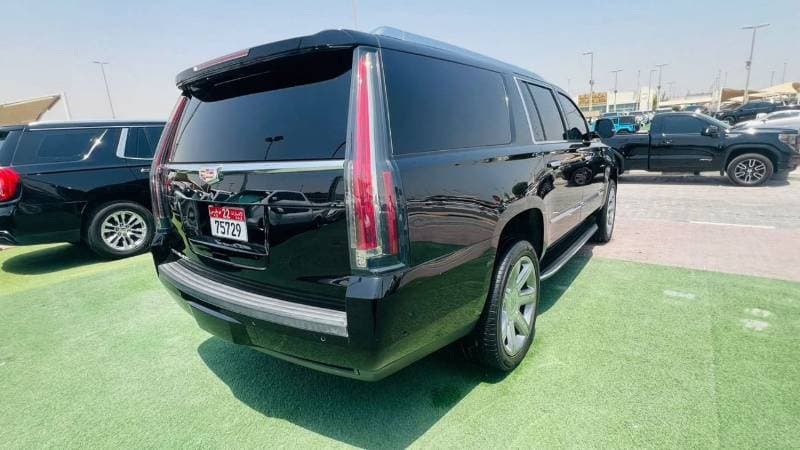 2018 Cadillac Escalade ESV PREMIUM LUXURY thumbnail 5