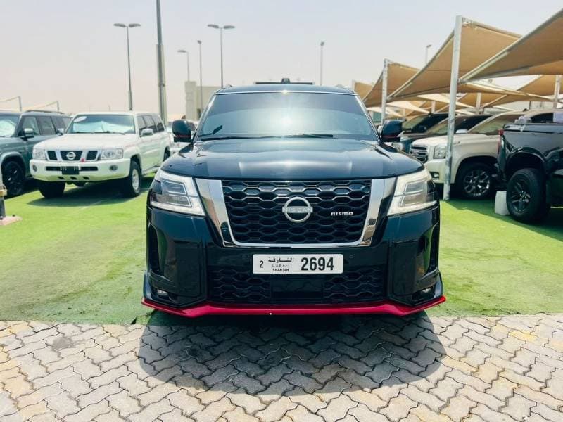 2019 Nissan Armada SL thumbnail 3