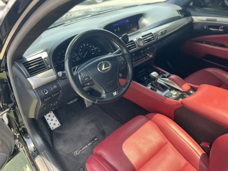 2016 Lexus LS460 F SPORT thumbnail 7