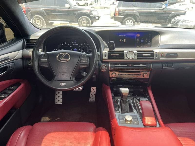 2016 Lexus LS460 F SPORT thumbnail 8