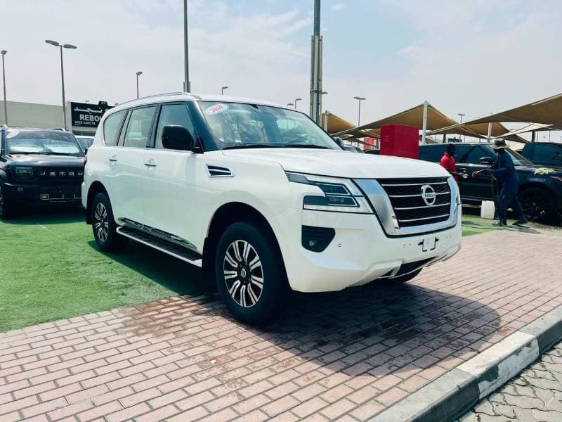 2020 Nissan Patrol SE T2 thumbnail 2
