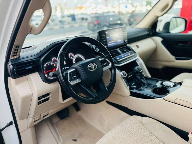 2024 Toyota Land Cruiser EXR thumbnail 7