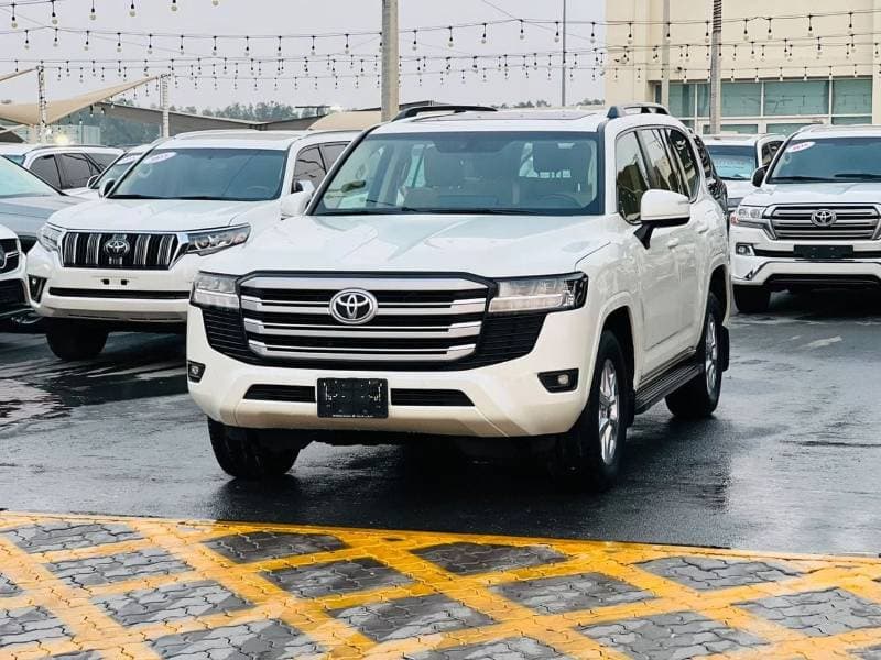 2024 Toyota Land Cruiser EXR thumbnail 3
