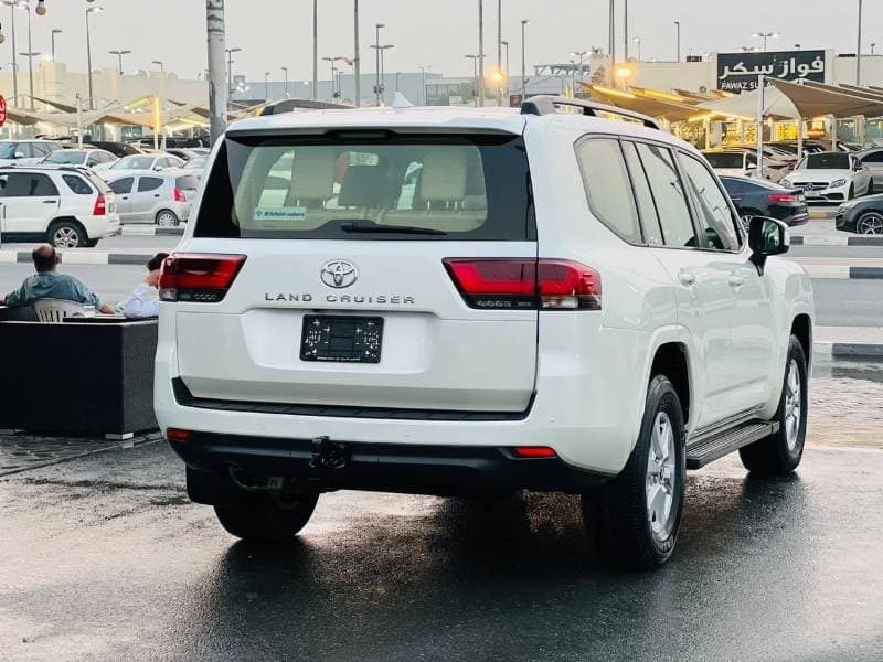 2024 Toyota Land Cruiser EXR thumbnail 5