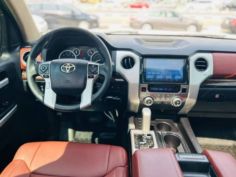 2015 Toyota Tundra STANDARD thumbnail 8