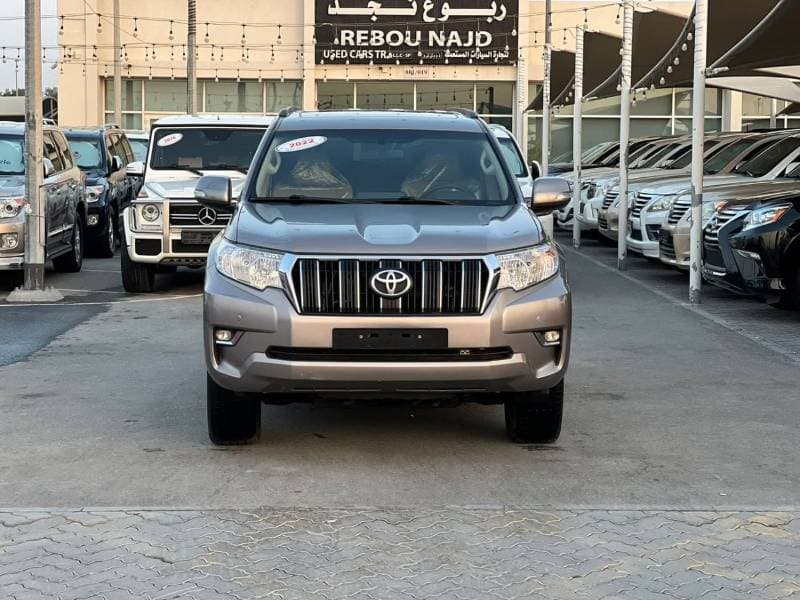 2022 Toyota Prado GXR thumbnail 3