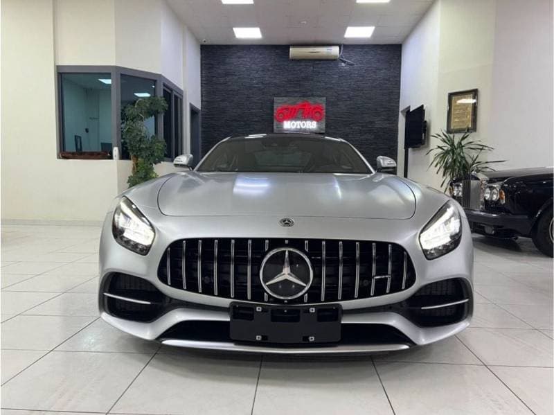 2020 Mercedes Benz AMG GT C thumbnail 3