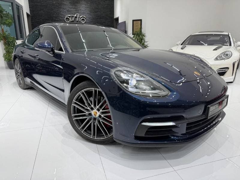 2017 Porsche Panamera 4S