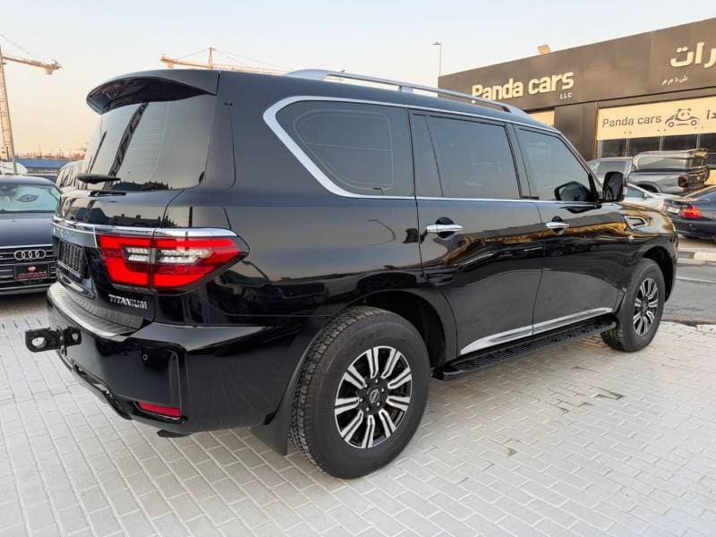 2024 Nissan Patrol SE TITANIUM thumbnail 7