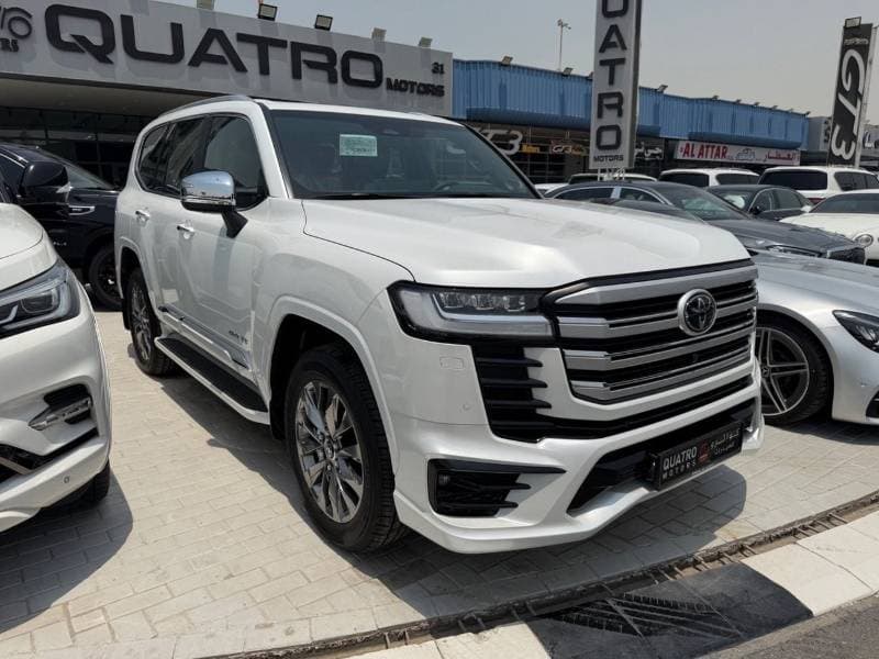 2026 Toyota Land Cruiser VXR thumbnail 2