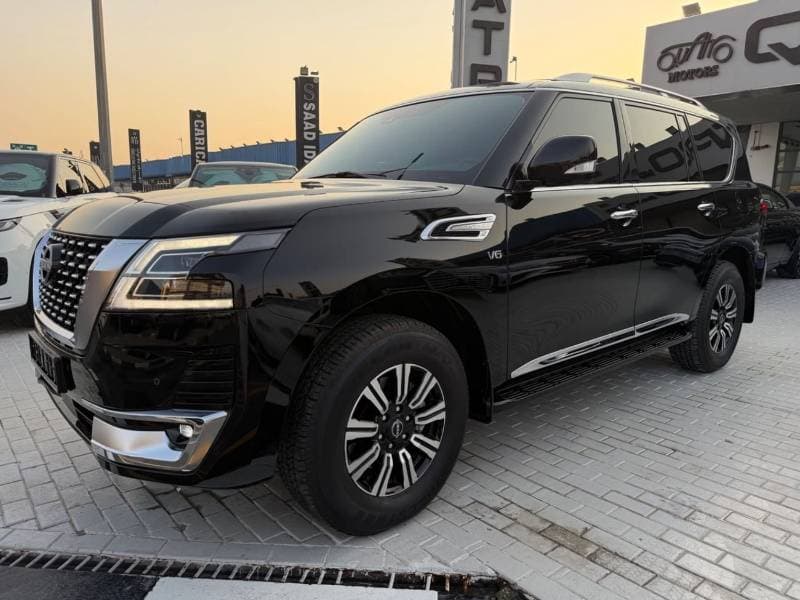 2024 Nissan Patrol SE TITANIUM thumbnail 4