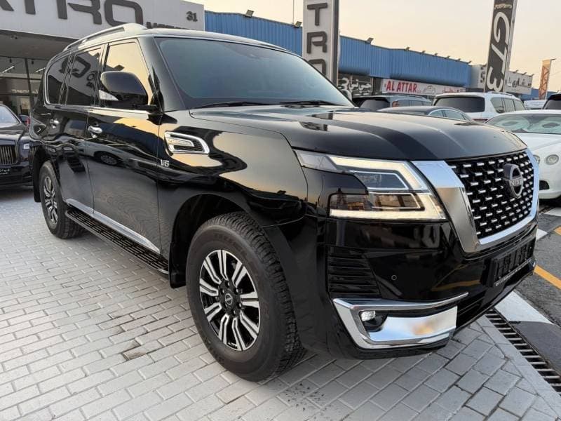 2024 Nissan Patrol SE TITANIUM thumbnail 3