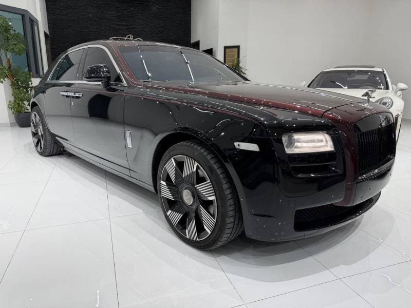 2014 Rolls Royce Ghost SWB thumbnail 3